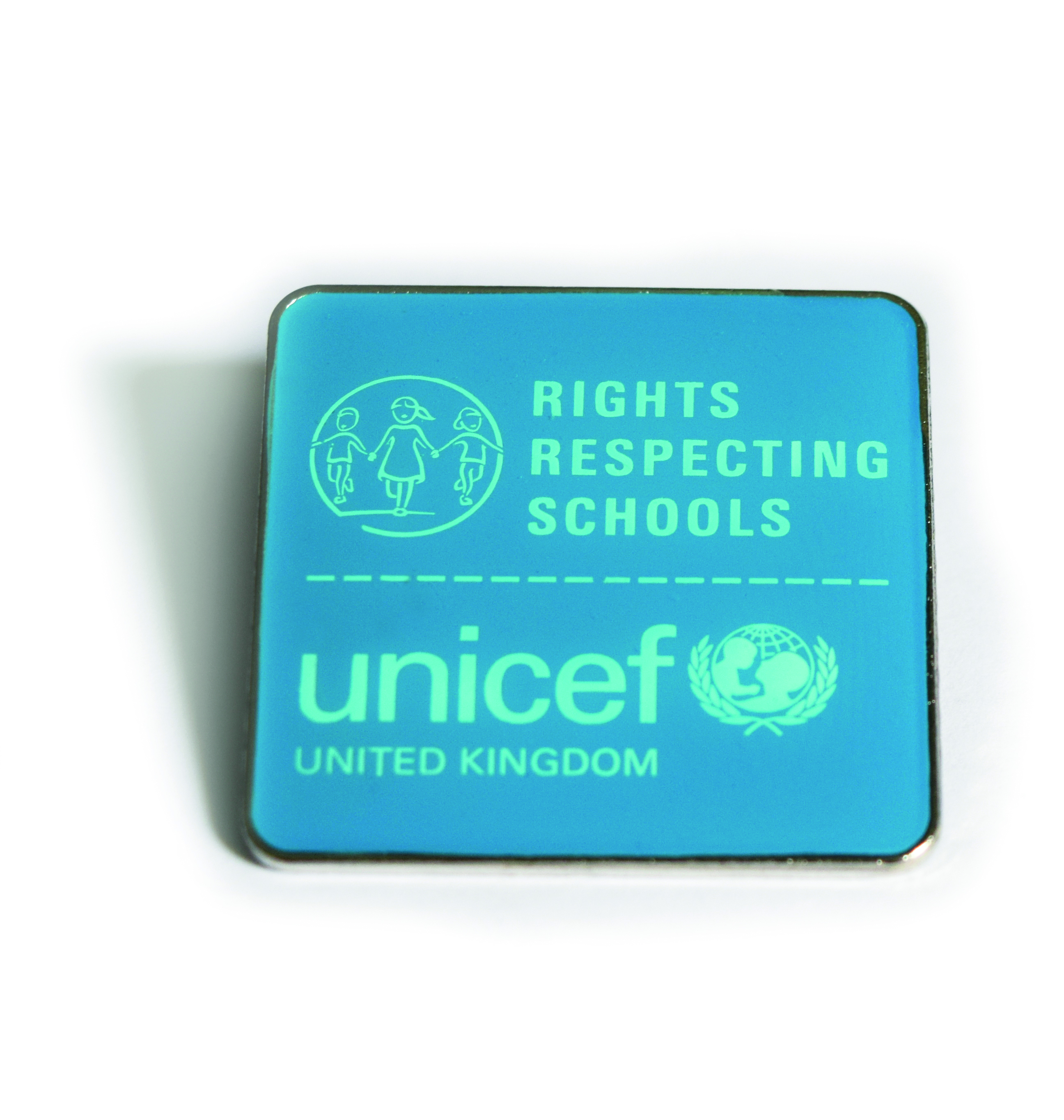salon Precipice silence Rights Respecting Schools Pin Badge - Rights Respecting Schools Award