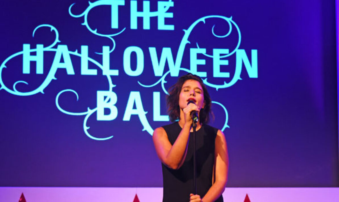 Jessie Ware at the Unicef Halloween Ball. Unicef/2015/Dave Bennett/Getty for Unicef UK.
