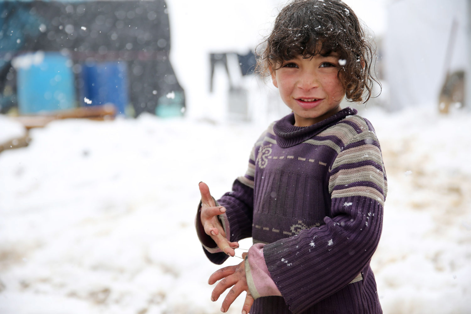 Donate today and help us keep the children of Syria safe and warm.