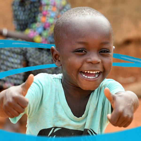 This boy seems to like it, in the Southwest of Côte d'Ivoire. For every child, happiness.