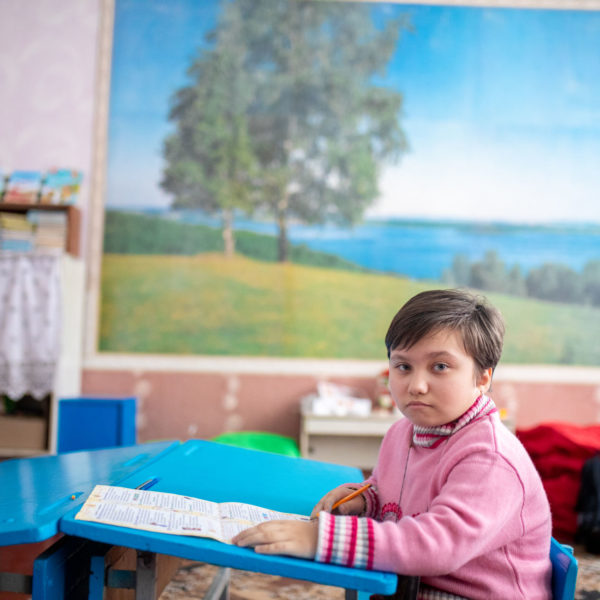 Daryna, thirteen, in a school in Ukraine.