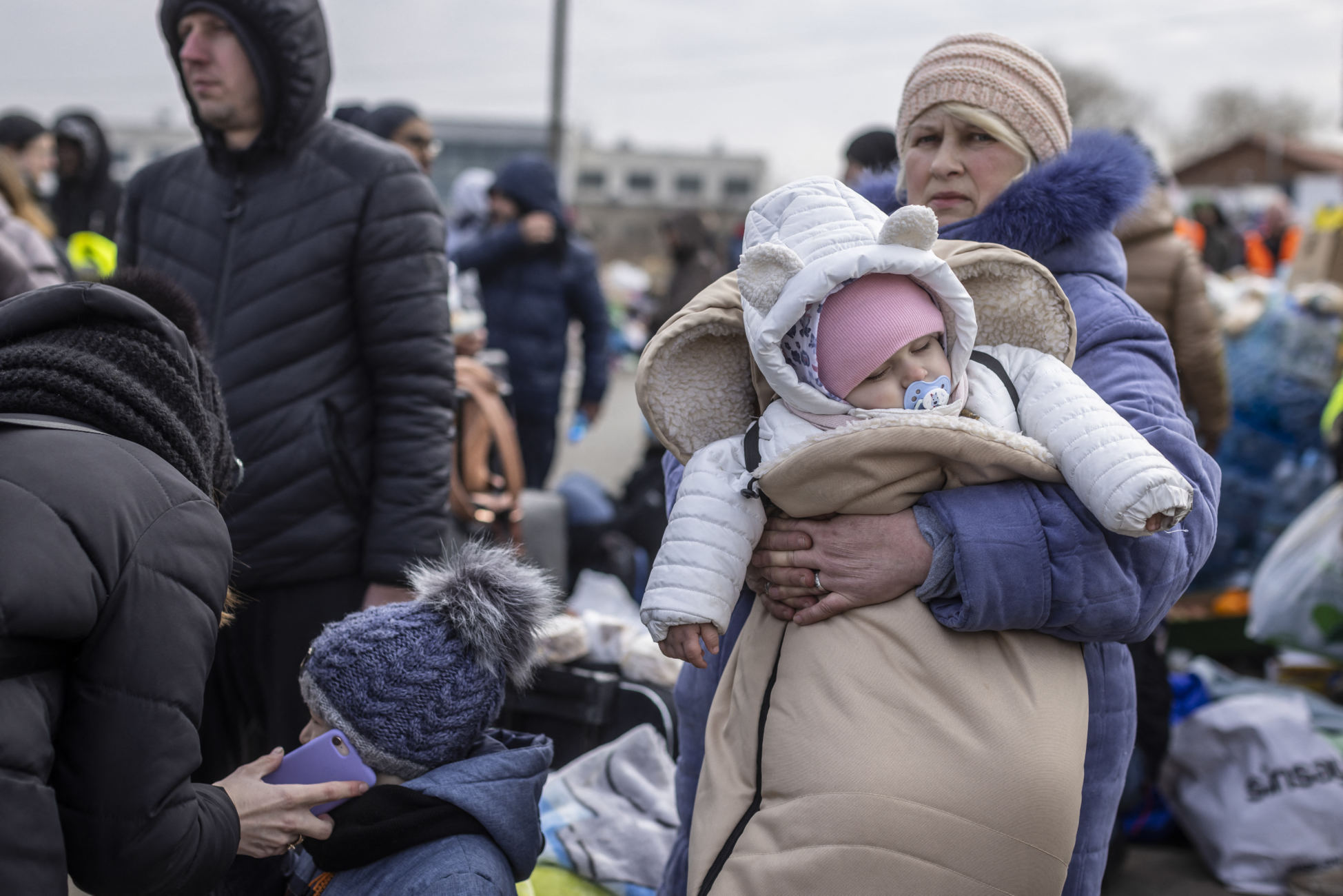 More than half of Ukraine's children displaced after one month of war –  UNICEF - UNICEF UK