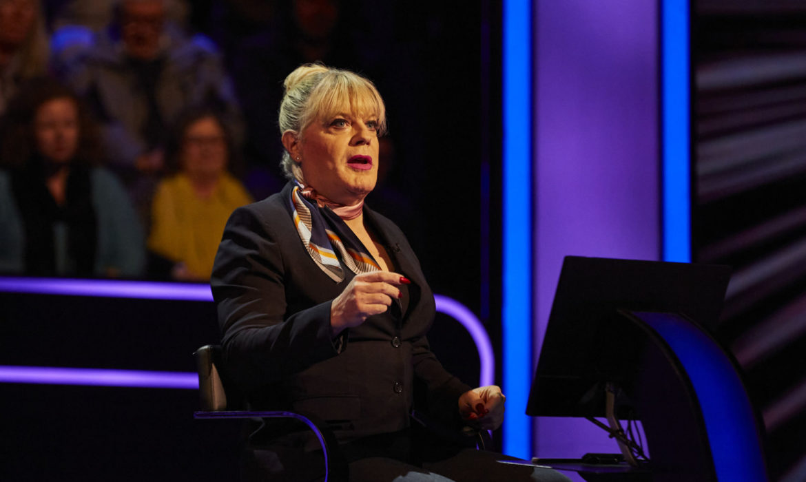 Suzy Eddie Izzard - who wants to be a millionaire